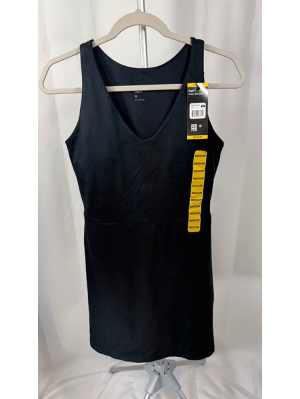 NWT GapFit Active Tank Dress Athletic Built In Shorts Pockets Sz M